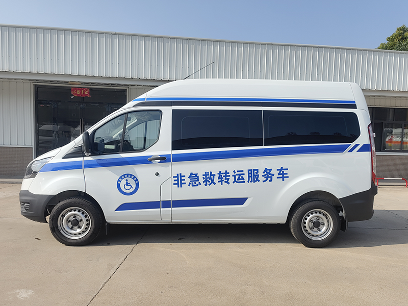 福特V362（柴油）非急救負壓轉(zhuǎn)運服務車