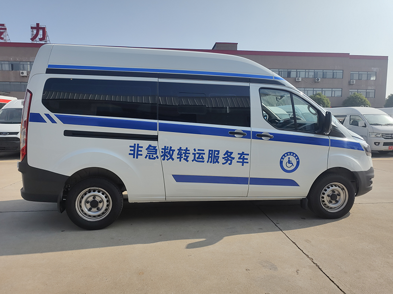 福特V362（柴油）非急救負壓轉(zhuǎn)運服務車